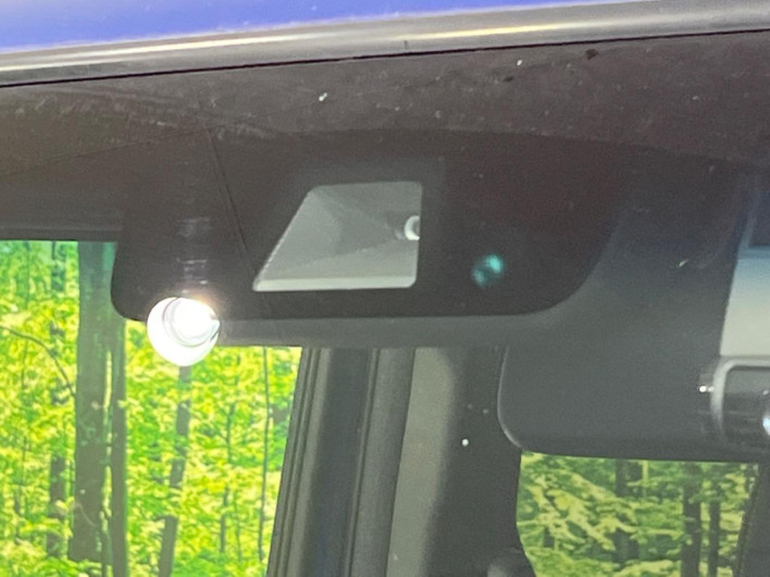 2019 Honda N-BOX CUSTOM DBA-JF3 (UW-69f56ad706b77)[12]