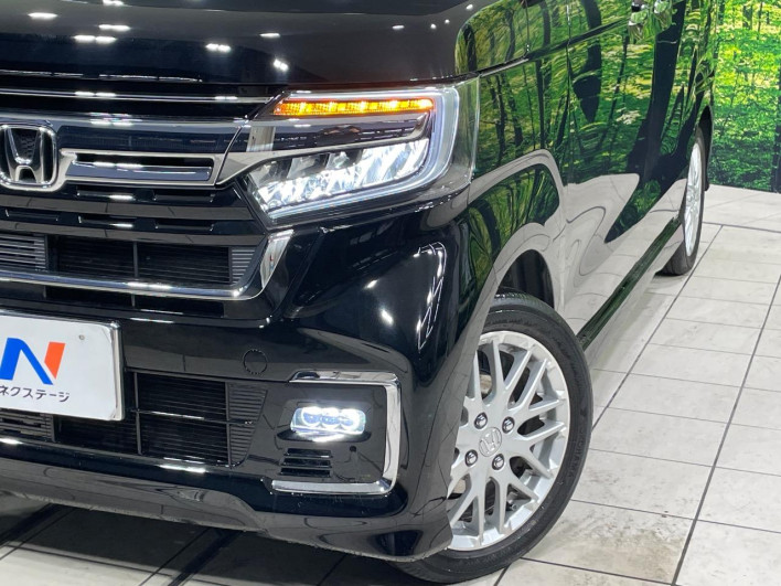 2022 Honda N-BOX CUSTOM 6BA-JF3 (UW-69f56ad7566c0)[16]