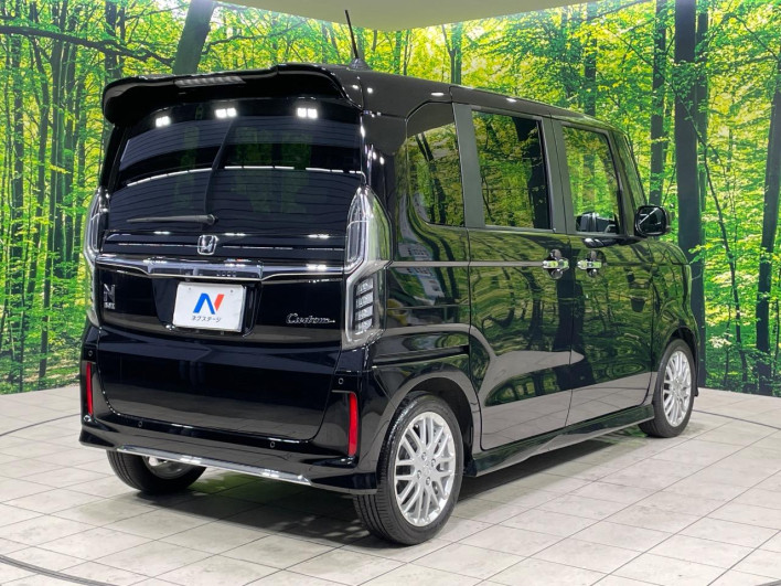2022 Honda N-BOX CUSTOM 6BA-JF3 (UW-69f56ad7566c0)[21]