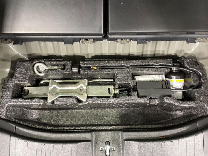 2022 Honda N-BOX CUSTOM 6BA-JF3 (UW-69f56ad7566c0)[28]