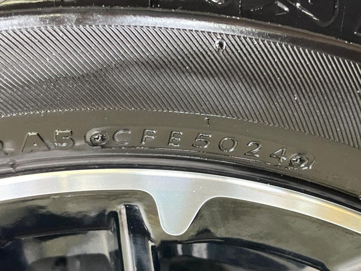 2022 Honda N-BOX CUSTOM 6BA-JF3 (UW-69f56ad8415f8)[19]