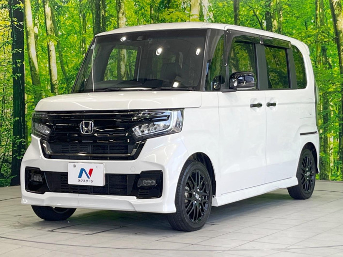 2022 Honda N-BOX CUSTOM 6BA-JF3 (UW-69f56ad965c80)[4]