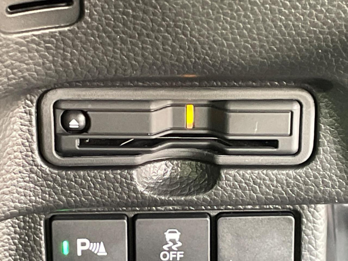 2023 Honda N-BOX CUSTOM 6BA-JF3 (UW-69f56ad99f347)[20]