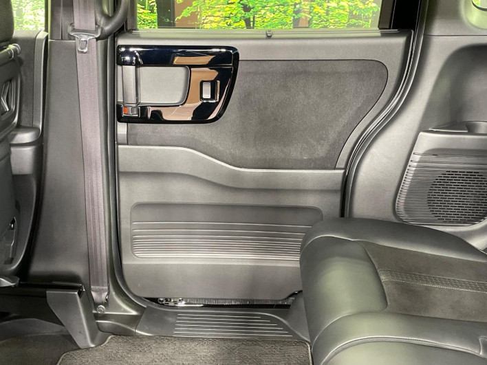 2023 Honda N-BOX CUSTOM 6BA-JF3 (UW-69f56ad99f347)[26]