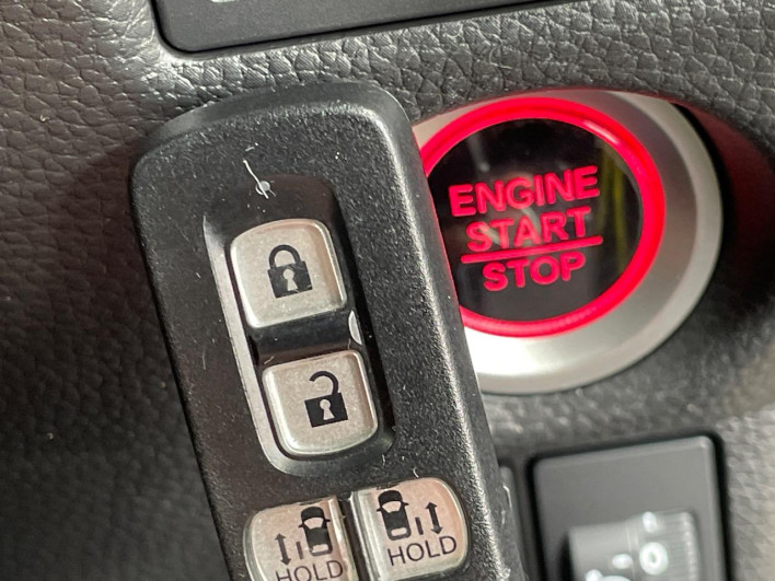2023 Honda N-BOX CUSTOM 6BA-JF3 (UW-69f56ad99f347)[21]