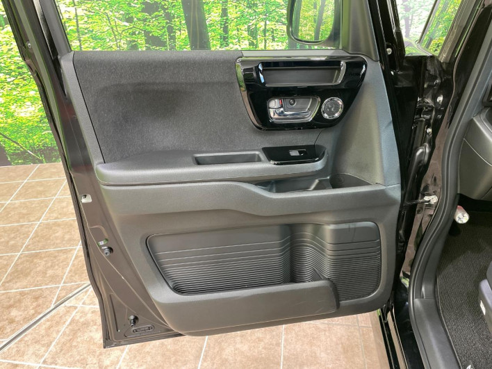 2023 Honda N-BOX CUSTOM 6BA-JF3 (UW-69f56ad99f347)[29]