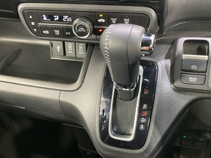 2023 Honda N-BOX CUSTOM 6BA-JF3 (UW-69f56ad99f347)[5]