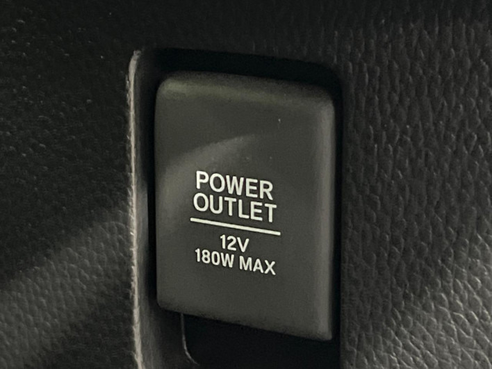 2021 Honda N-BOX CUSTOM 6BA-JF3 (UW-69f56ada1b63e)[21]