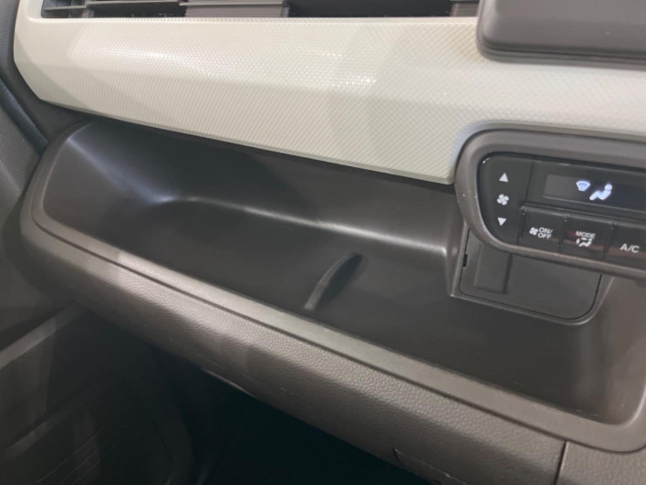 2022 Honda N-BOX 6BA-JF3 (UW-69f56adbe6d38)[28]