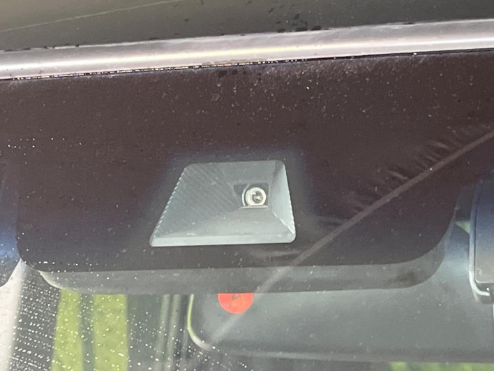 2022 Honda N-BOX CUSTOM 6BA-JF3 (UW-69f56adc41187)[5]