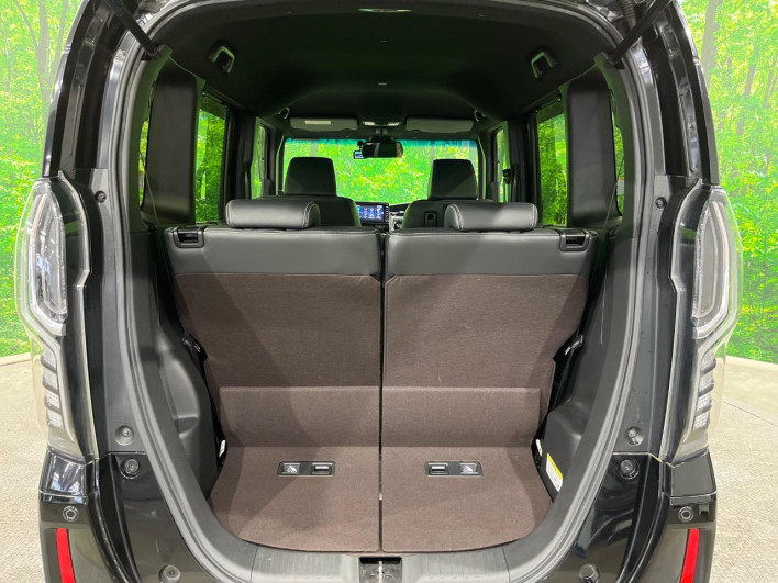 2017 Honda N-BOX CUSTOM DBA-JF4 (UW-69f56ade4a93f)[18]