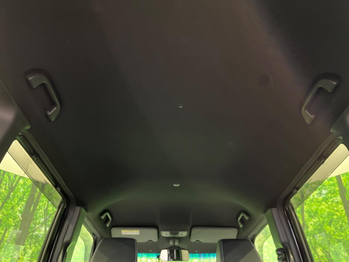 2017 Honda N-BOX CUSTOM DBA-JF4 (UW-69f56ade4a93f)[20]