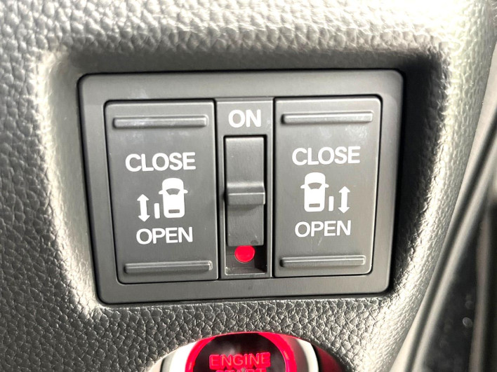 2021 Honda N-BOX CUSTOM 6BA-JF4 (UW-69f56ade914f8)[21]
