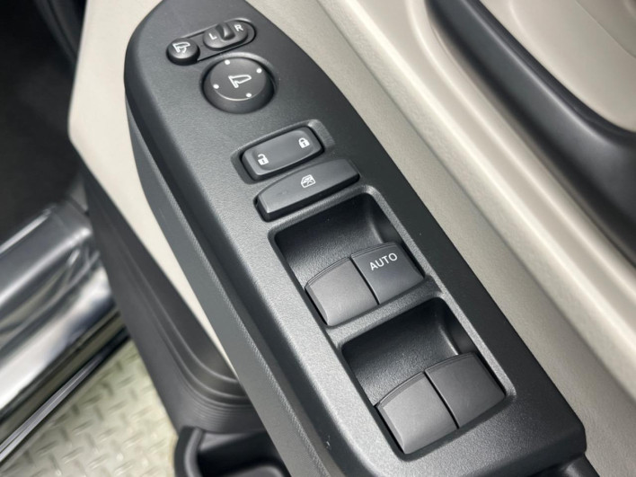 2024 Honda N-BOX 6BA-JF5 (UW-69f56adf82c74)[23]