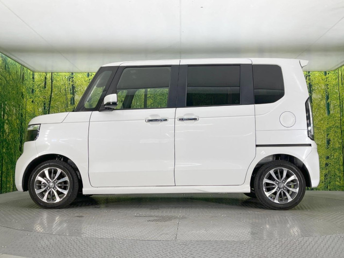 2024 Honda N-BOX CUSTOM 6BA-JF5 (UW-69f56ae0f422f)[17]