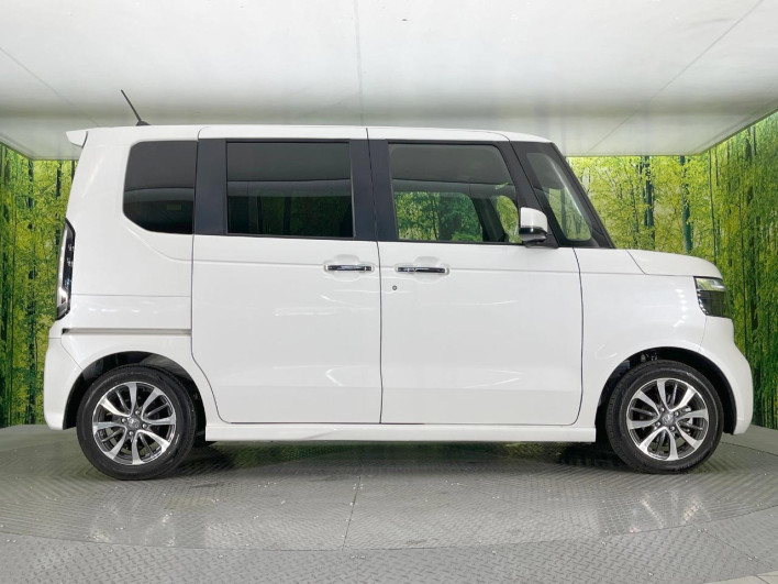 2024 Honda N-BOX CUSTOM 6BA-JF5 (UW-69f56ae0f422f)[16]