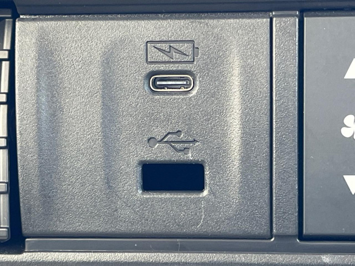 2025 Honda N-BOX 6BA-JF5 (UW-69f56ae26c1f4)[16]