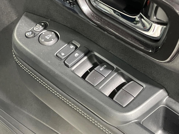 2024 Honda N-BOX CUSTOM 6BA-JF5 (UW-69f56ae585a33)[20]