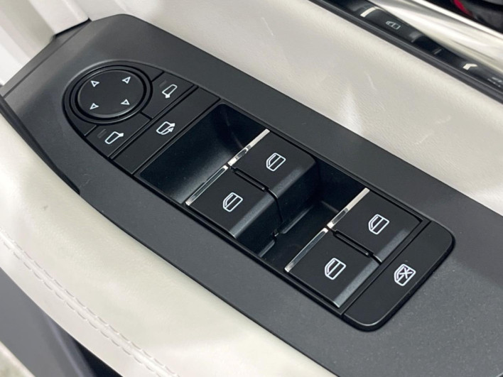 2022 Mazda CX-60 3CA-KH3R3P (UW-69f56af85ab90)[9]