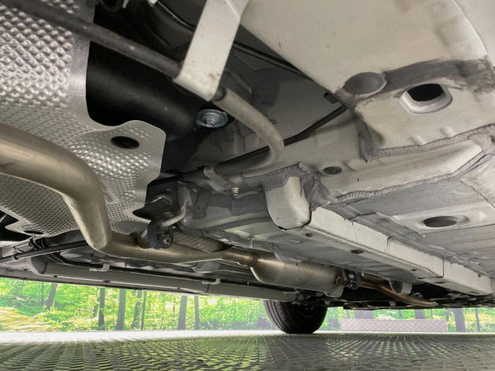 2021 Toyota Yaris 5BA-KSP210 (UW-69f56afc3a3dc)[23]