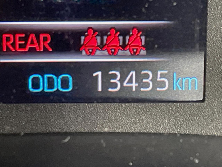 2021 Toyota Yaris 5BA-KSP210 (UW-69f56afc3a3dc)[2]