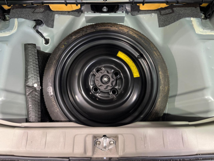 2013 Daihatsu Move Conte DBA-L575S (UW-69f56afeb8956)[16]