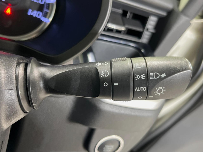 2015 Daihatsu Move DBA-LA150S (UW-69f56aff934dc)[28]