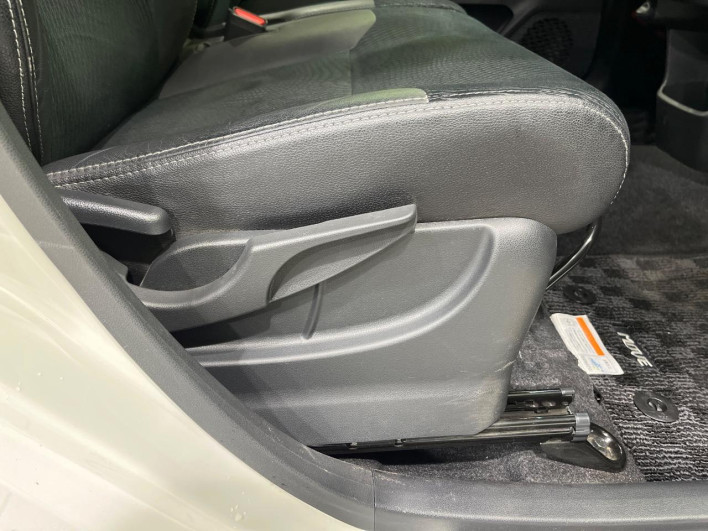 2017 Daihatsu Move DBA-LA160S (UW-69f56b018021f)[22]