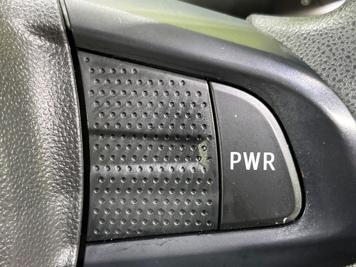 2020 Daihatsu Cast 5BA-LA250S (UW-69f56b0326f23)[23]
