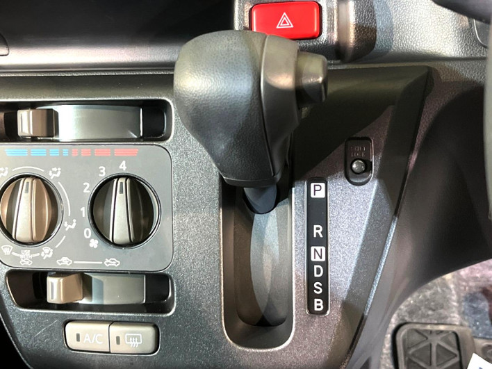 2021 Daihatsu Mirai Ease 5BA-LA350S (UW-69f56b05d43bb)[16]