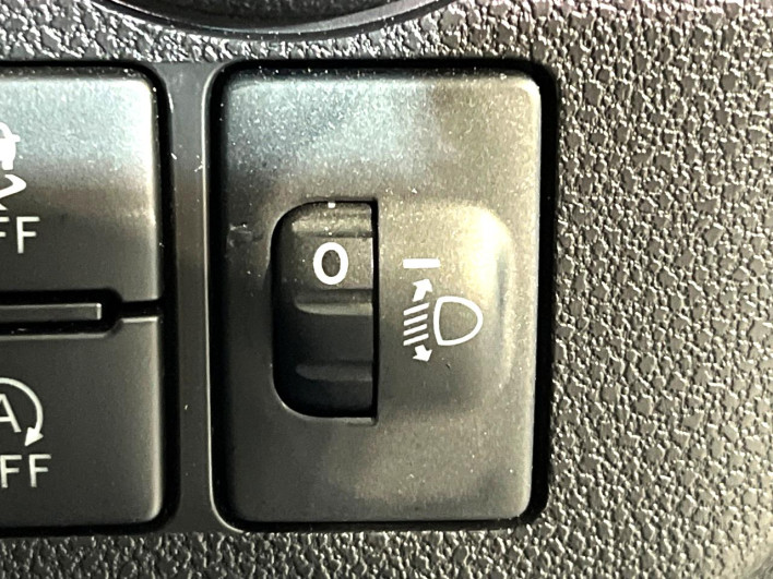 2021 Daihatsu Mirai Ease 5BA-LA350S (UW-69f56b05d43bb)[9]