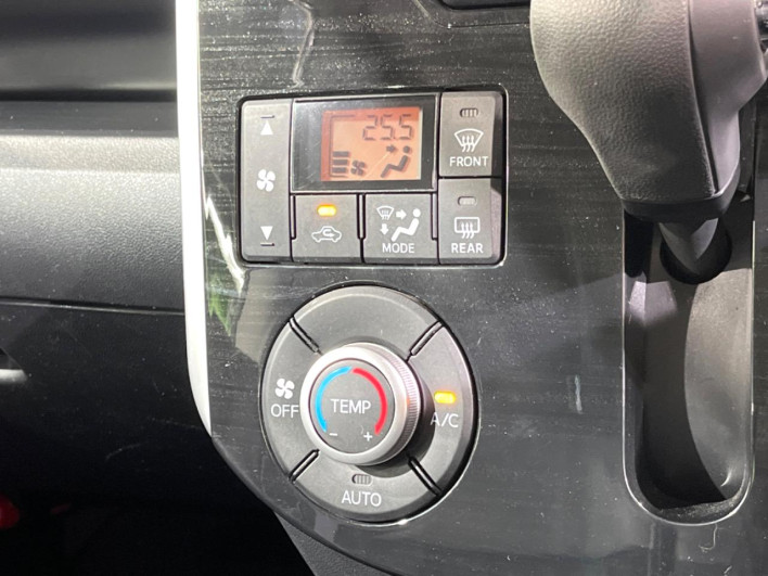 2015 Daihatsu Tanto DBA-LA600S (UW-69f56b0b098fa)[20]