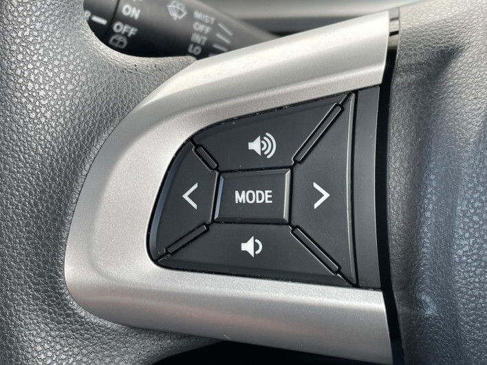 2014 Daihatsu Tanto DBA-LA610S (UW-69f56b0e49021)[10]