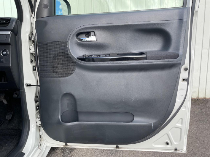 2014 Daihatsu Tanto DBA-LA610S (UW-69f56b0e49021)[23]