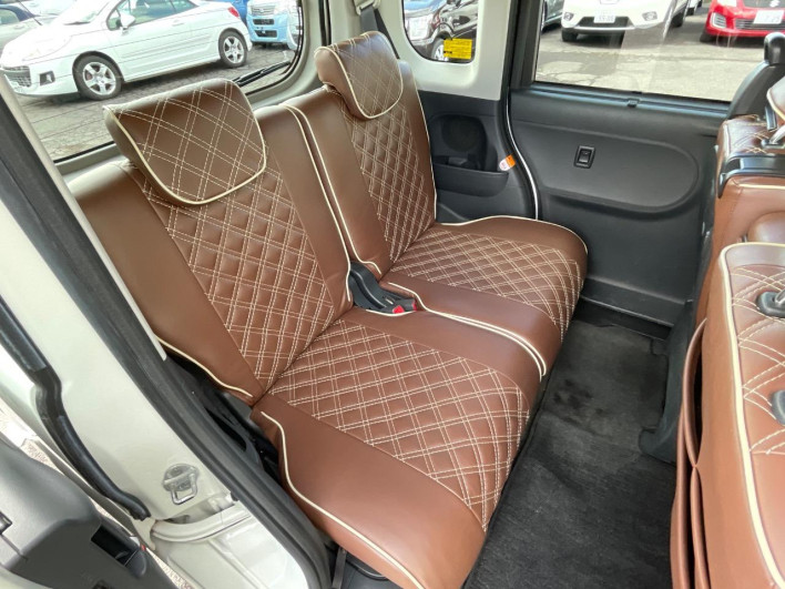 2014 Daihatsu Tanto DBA-LA610S (UW-69f56b0e49021)[29]