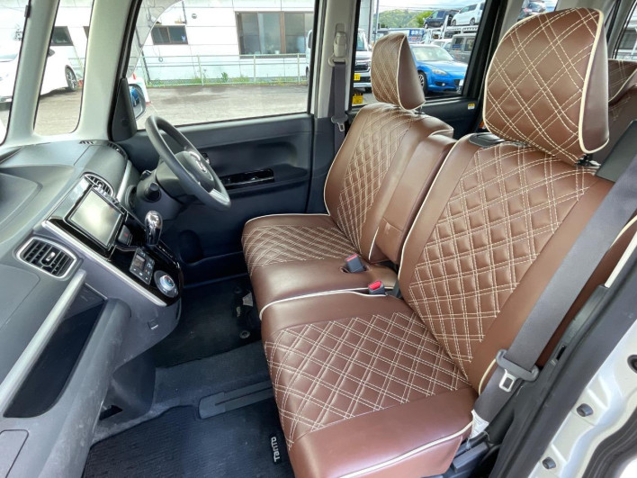 2014 Daihatsu Tanto DBA-LA610S (UW-69f56b0e49021)[24]