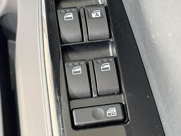 2019 Daihatsu Tanto DBA-LA610S (UW-69f56b0f9eff3)[9]