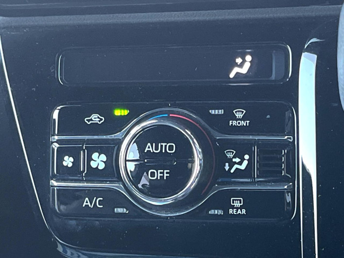 2019 Daihatsu Tanto 5BA-LA650S (UW-69f56b0fb09b9)[26]