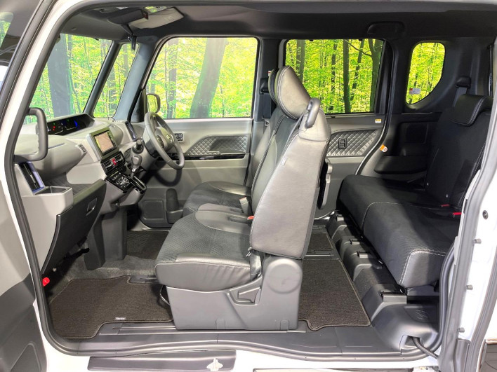 2019 Daihatsu Tanto 5BA-LA650S (UW-69f56b0fd1fd3)[27]