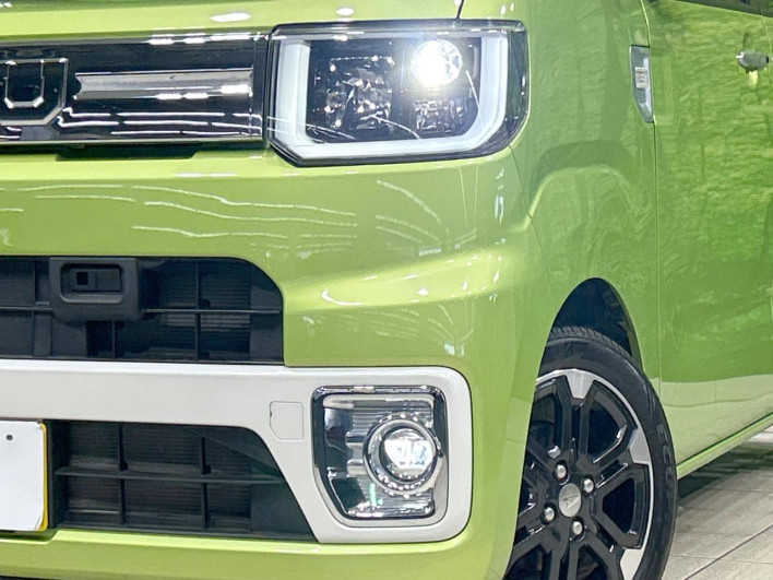 2016 Daihatsu Wake DBA-LA700S (UW-69f56b1582e72)[17]