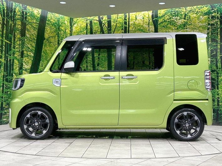 2016 Daihatsu Wake DBA-LA700S (UW-69f56b1582e72)[13]