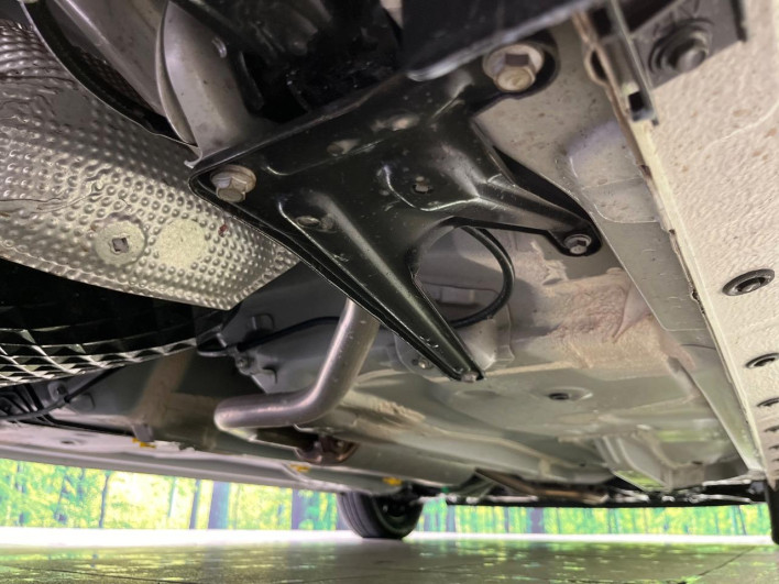 2019 Daihatsu Boon 5BA-M700S (UW-69f56b232dc9c)[22]