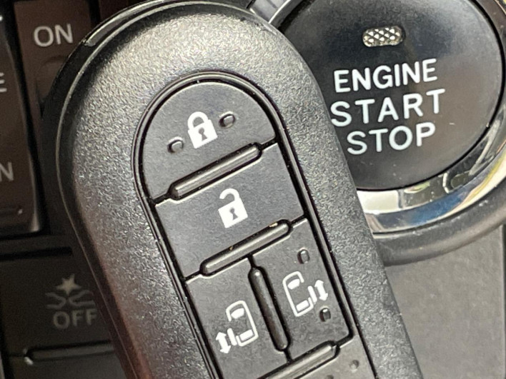 2017 Toyota TANK DBA-M900A (UW-69f56b25520f3)[15]