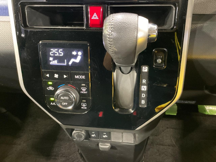 2017 Toyota TANK DBA-M900A (UW-69f56b25520f3)[5]