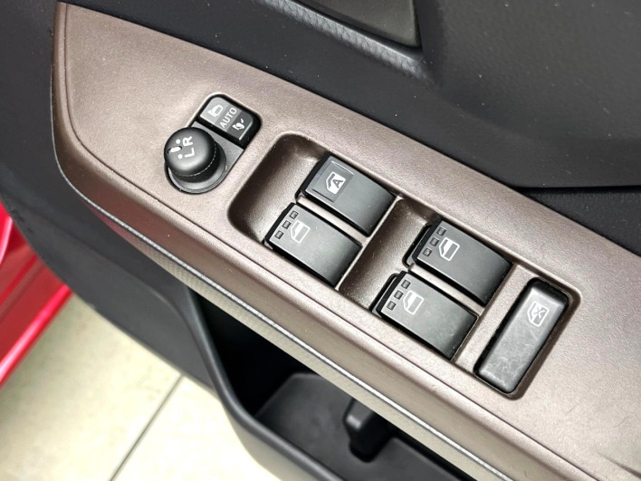 2018 Toyota TANK DBA-M900A (UW-69f56b25778dc)[6]