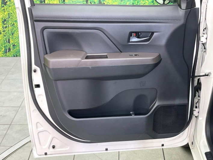 2021 Toyota Roomy 5BA-M900A (UW-69f56b2a4d40f)[15]