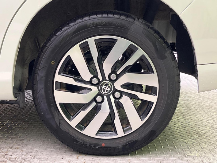 2021 Toyota Roomy 5BA-M900A (UW-69f56b2a6001e)[24]