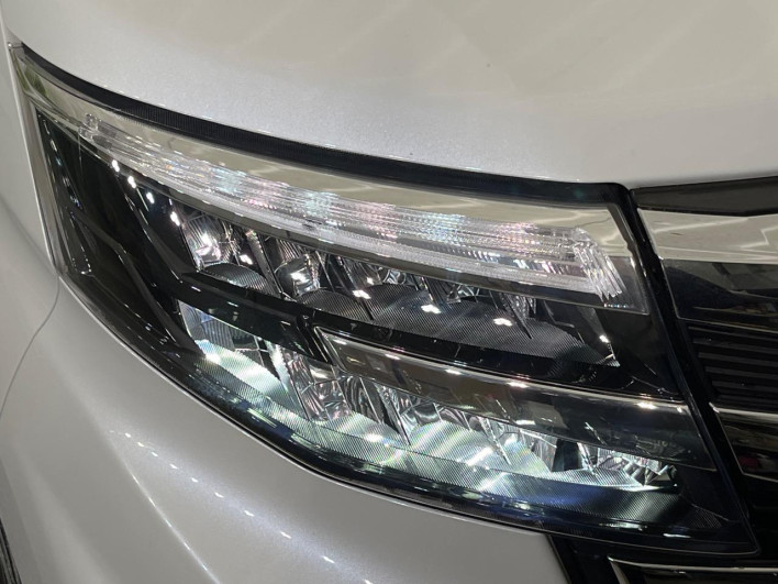 2021 Toyota Roomy 5BA-M900A (UW-69f56b2a6001e)[18]