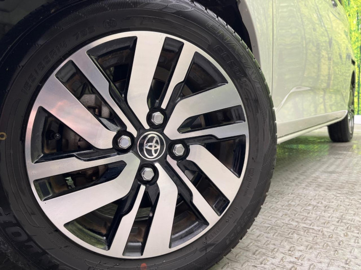 2021 Toyota Roomy 5BA-M900A (UW-69f56b2a6001e)[22]
