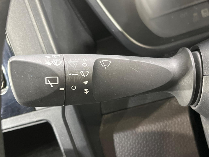 2021 Toyota Roomy 5BA-M910A (UW-69f56b30c69ee)[27]